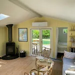 بيت للعطل Summerhouse Close To Nature And *