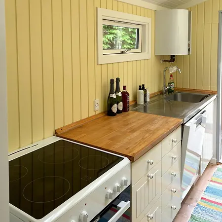 Summerhouse Close To Nature And 펜션 Rørvig