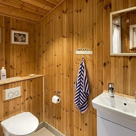 Summerhouse Close To Nature And 펜션 Rørvig