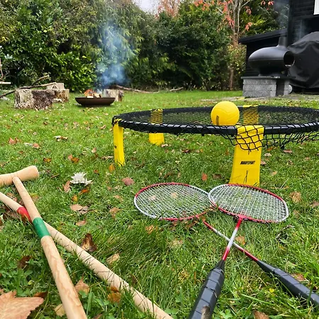펜션 Summerhouse Close To Nature And Rørvig